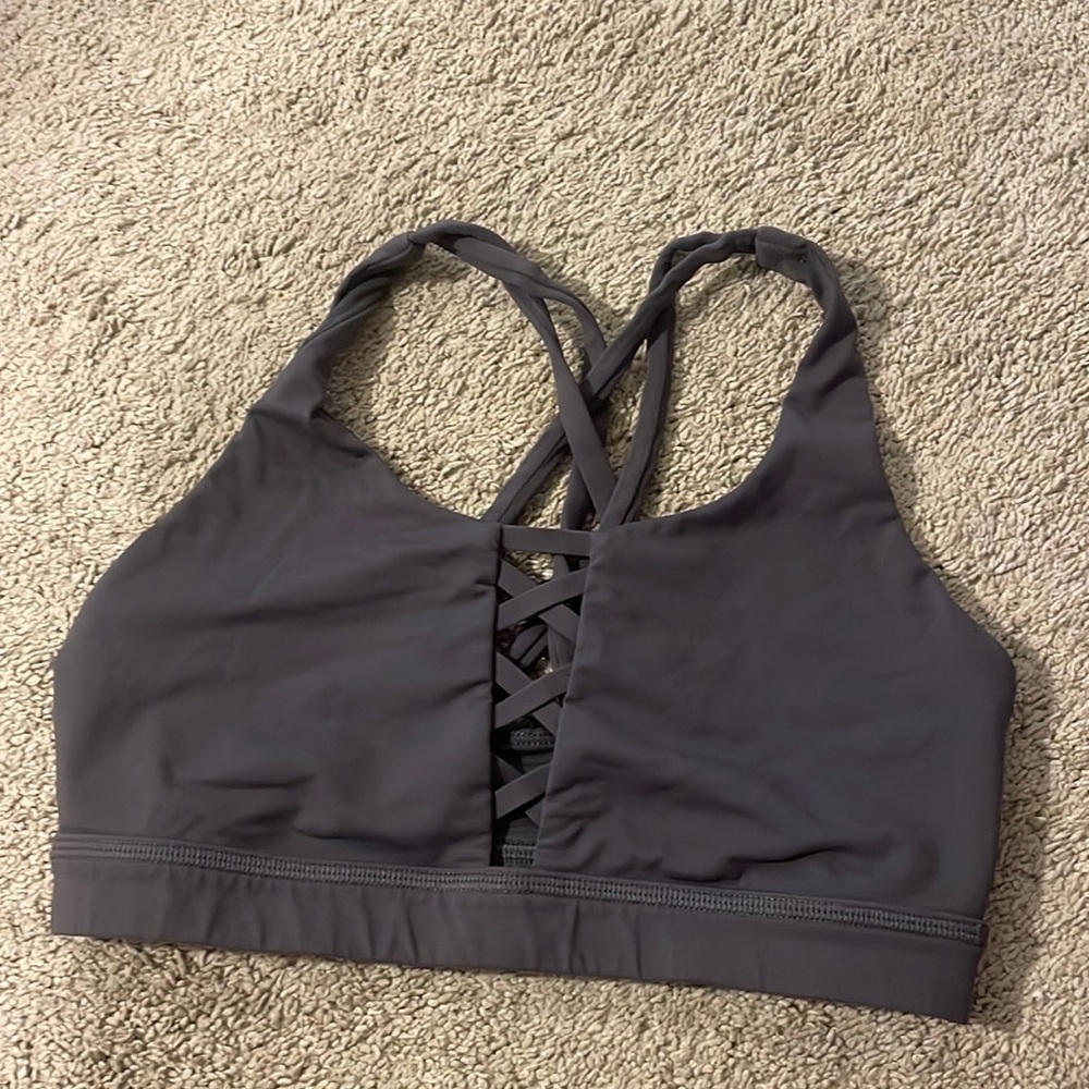 Lululemon sports bra